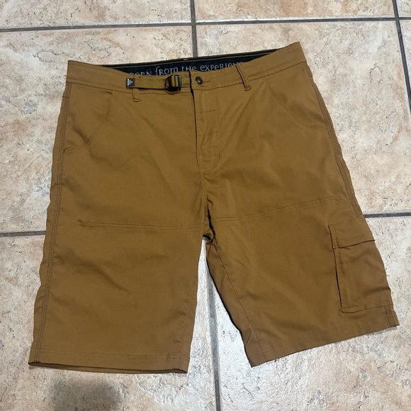 Men’s prAna Cargo shorts - Picture 5 of 7